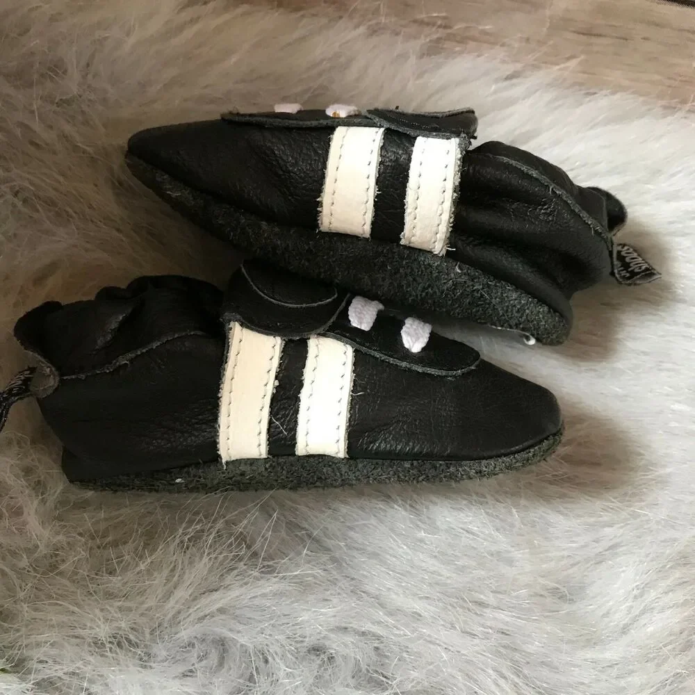 Shoo Shoos Boys Moccasins Size 6-12 Mo Black White Football Leather Soft Sole